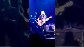 Willie Nelson "Always On My Mind" (Wabash, Indiana 5/7/2013)