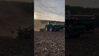 Maize drilling with Amazone and 6215R #johndeere #maize #amazone #seeding #farming #agriculture