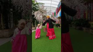 Athar dan Annasya Liburan #shorts #video #liburan #jalanjalan #celosia #baby #babyhijab #cute #viral