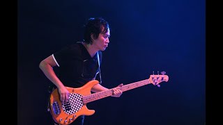 GIGI - SEDIKIT SAJA, WANITA, HINAKAH, TERBANG, BUMI MERINGIS (PART OF SOLO BASS THOMAS RAMDHAN)