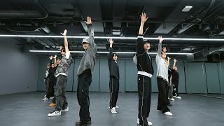 WayV 威神V 'HIGH FIVE' Dance Practice