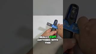 Multi-tool with flashlight 🔧🔦