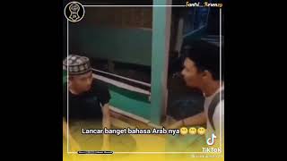 viral!!! santri ngomong BHS Arab pake Alfiah narkib campuran kocak poko,e😂😂