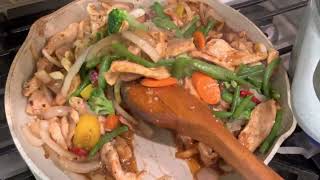 Happy Chinese new year🧧 the best chicken chow mein very simple and delicious recipe #youtube #fyp