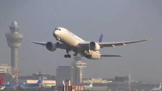 United Boeing 787-9 Beautiful Condensation take-off | Amsterdam airport Schiphol