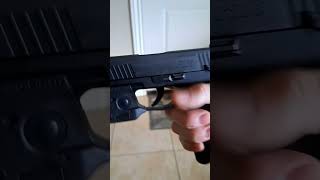 FASTEST RELOAD METHOD SIG P365 MICRO 15 ROUND EXTENDO #shorts #subscribe #gunowners Defect or ?