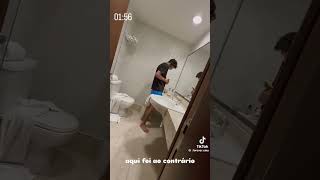 Coitado do Léo kkkkkkkk