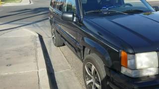 1998 Jeep Grand Cherokee Limited 5.2L Running Engine Sound