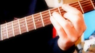 How to play - La Roux - I'm Not Your Toy by La Roux on acoustic guitar