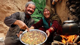 Happy old couple living in a cave: Old Lovers village style recipe | Village life Afghanistan