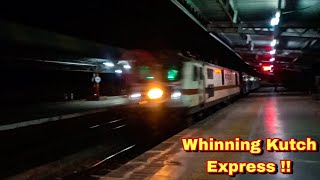 Superbly Whinning !!! Kutch Express with BRC WAP7 Rattles Vangaon at MPS