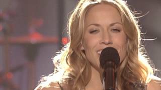 Sheryl Crow - "Everyday is a Winding Road" @ Home for the Holiday (TV Edit)