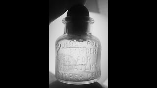 Double Portion Powder for Caulk's Copper Cement | Antique Bottle Stories