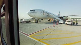 Emirates Flight EK183 : Boeing 777-300ER (77W) "A6-EQL" Landing at Brussels🇧🇪 from Dubai DXB