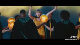 Taylor Swift - willow - Live At The Eras Tour (The Movie)