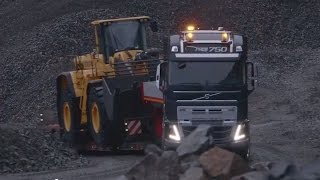 Тягач Volvo FH16 750 с мощным бампером