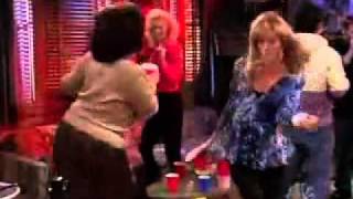 Friends - Monica and Rachel Dance