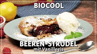 Beeren-Strudel mit Vanielleeis