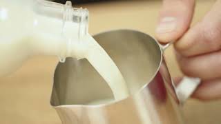 Havremelk-latte | KitchenAid Norway