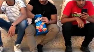 فيديو مسخره صاحبه عاملو موقف زباله