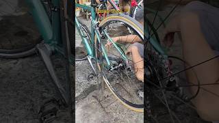 clean sagmit road bike #bike #shorts #youtubeshorts #amazing #asmr #satisfying #trending #viral #fyp