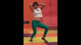 ameerpet hostel girl dancing