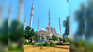 SABANCI MERKEZ CAMİİ - HÜSEYNÎ GEÇKİLİ UŞŞAK ÖĞLE EZANI 🇹🇷