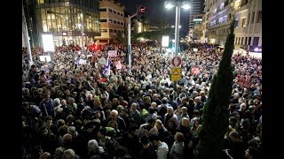 Tens of thousands of I sraelis protest against Netanyahu, corruption