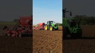 John Deere Wheat Sowing