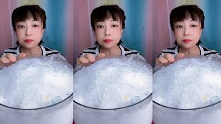 Benjie / ONLY BITES ASMR ICE EATING | SOFT ICE | FREEZER FROST ICE | FLAVOURED ICE |