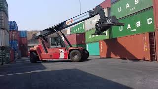 Reach Stacker Operating Navkar CFS