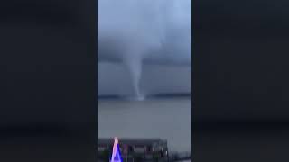 Um Tornado quase atingiu o centro comercial de Belém, veja.