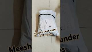 Meesho saree unboxing 😍#sareereview#sareeunboxing #meeshofinds#meeshohaul #meeshosaree#meeshoreview