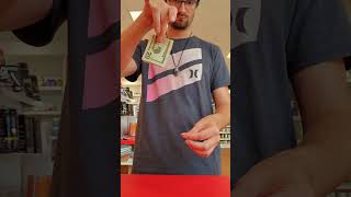 Quick floating money magic trick 💵 🎩