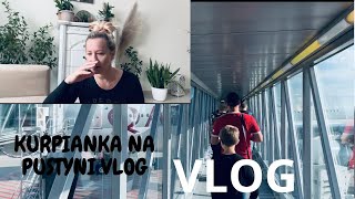 #vlog : Wyjezdzam z Polski  . Co on mial w bagazu , chcialam zlamac jej reke ,policja na lotnisku.