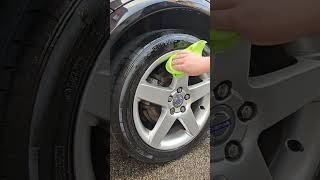 I love shiny tyres #turtlewax #detailing #carcleaning #tyreshine #valeting