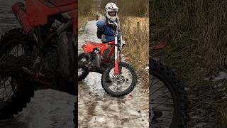 Motorcycle vs ice #hardenduro #dirt #dirtbike #bikelife #ice #crash #fail