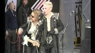 Eurythmics - There Must Be An Angel.wmv