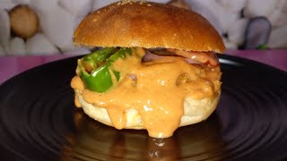 Streetsyle Burger Recipe by Shaheen's Kitchen & Lifestyle #ytmusic #tasty #shorts