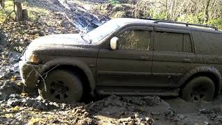 Mitsubishi Pajero Sport off road extreme