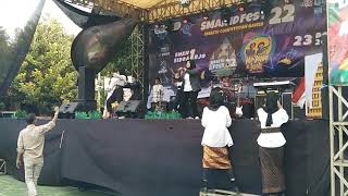 231222 DANCE COVER KPOP AND WONDERLAND INDONESIA 1&2 | DIESNATALIS SMKN 1 SIDOARJO