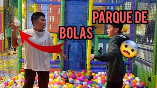 parque de bolas con sebas y mateo #2