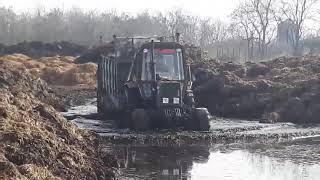 Belarus 820 vs 15.tona stajnjaka RUS JE TO