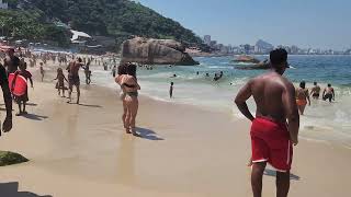 🇧🇷 4K Enjoying the sun at Praia do Leblon with lots of beautiful people🏖 | Beach tour July 2024 ☀️