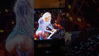 Lady gaga did an amazing show at Super Bowl 51