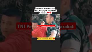 Prajurit TNI ini bantu atasi kemacetan lalulintas, Polisi mana??