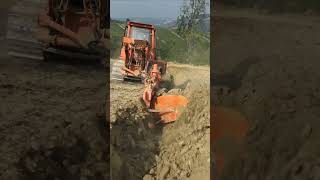 Fiatagri crawler deep ploughing