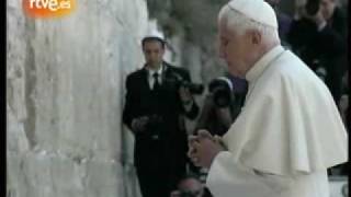 El Papa visitó el Muro de las Lamentaciones