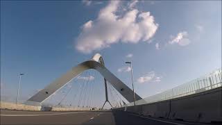 Nijmegen over de Waalbrug en De Oversteek