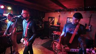 Breaklights - "Runaways" Live at the Hop Shop